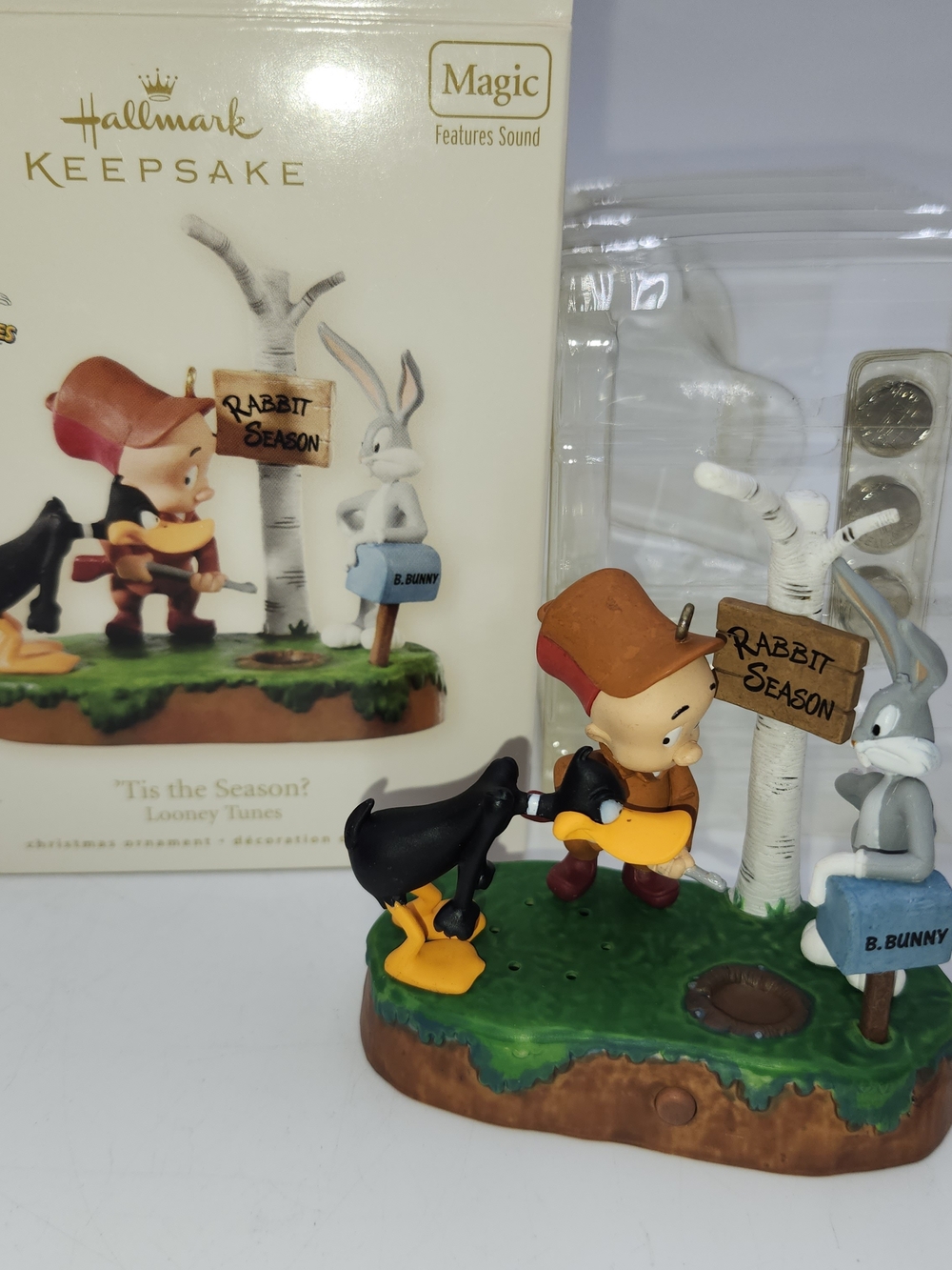 New Hallmark Keepsake Looney Tunes Tis the Season Bugs Elmer Daffy Sound